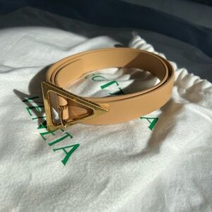 Bottega Veneta Triangle Buckle Leather Belt
